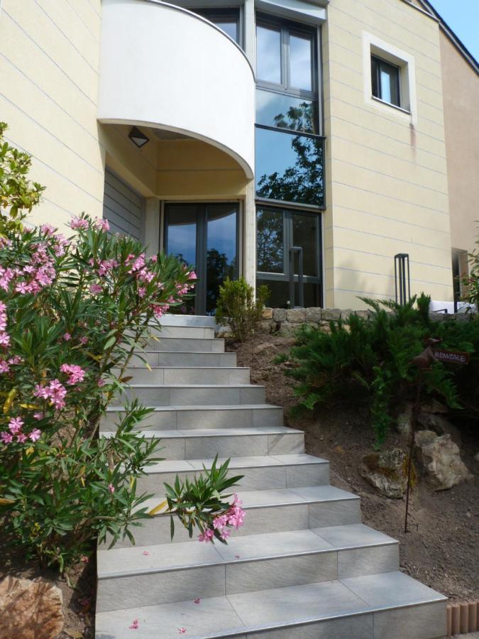 La Desirade Bed & Breakfast Salles-la-Source Екстериор снимка